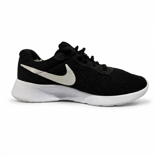 Nike Womens Tanjun Running Shoes