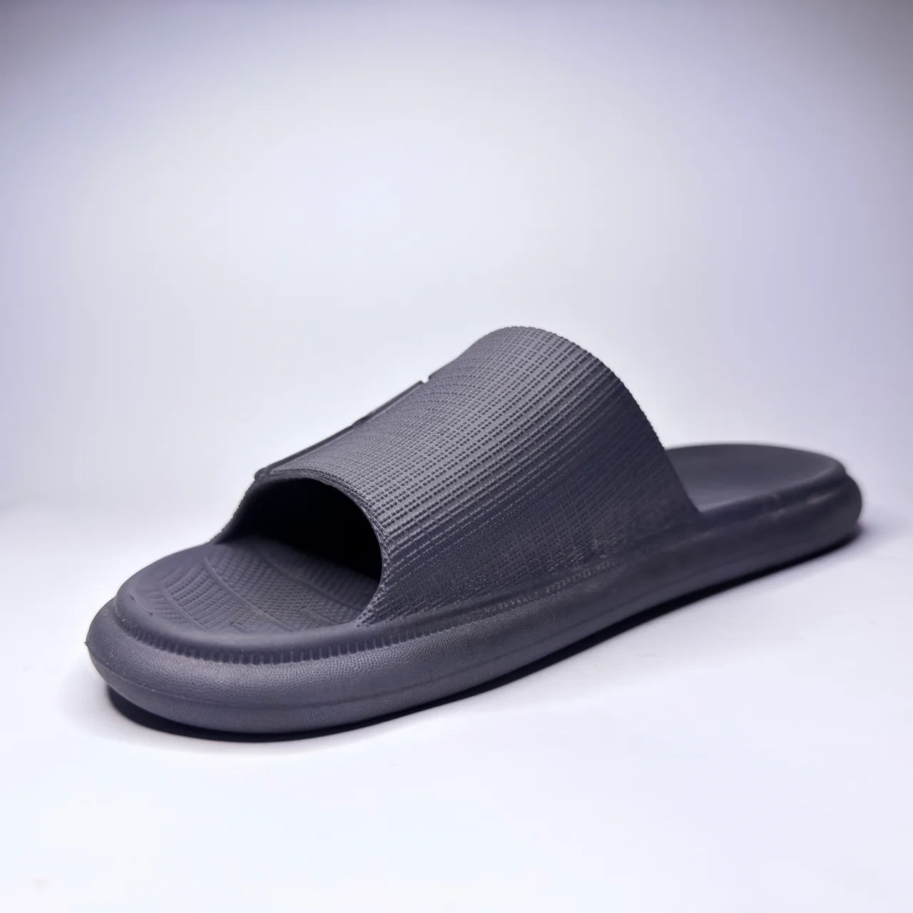 Classic Comfort Textured Slides