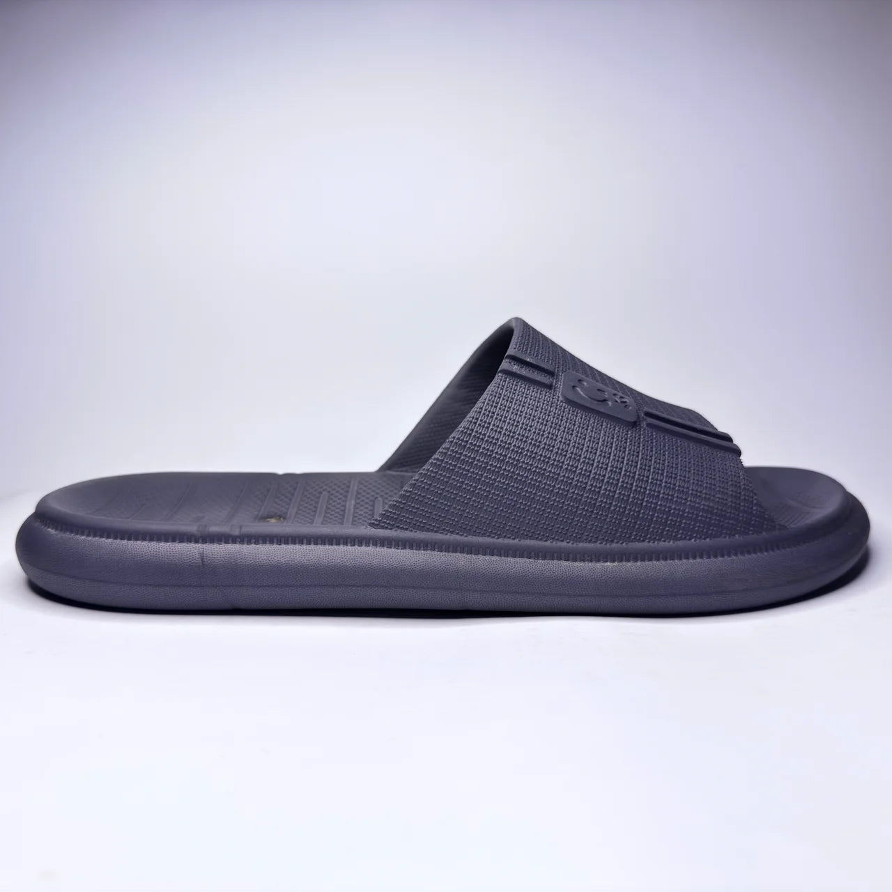 Classic Comfort Textured Slides