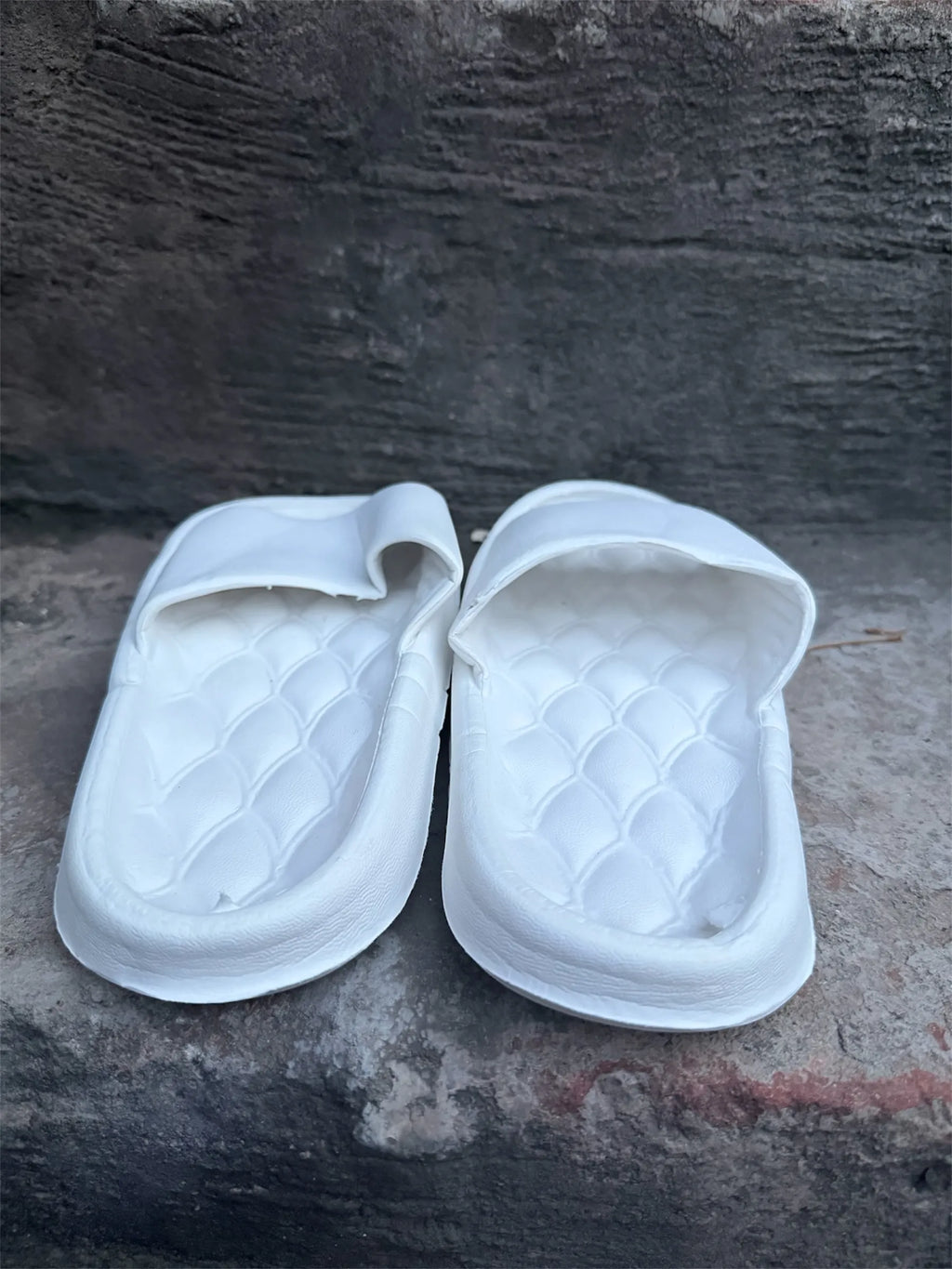 White Quilted Footbed Slides | Scalloped Pattern Foam Sliders | Comfortable Slip-On Slippers