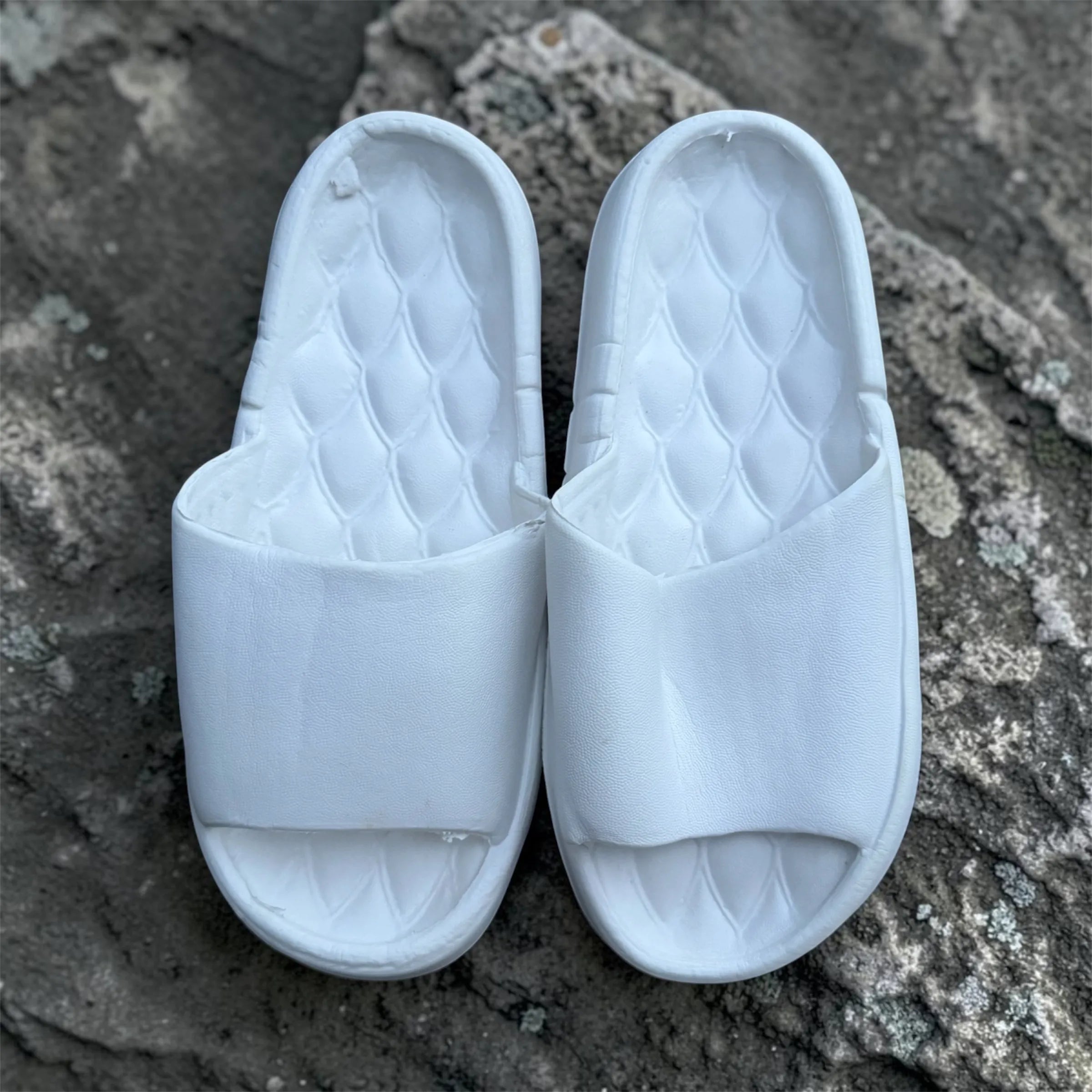 White Quilted Footbed Slides | Scalloped Pattern Foam Sliders | Comfortable Slip-On Slippers