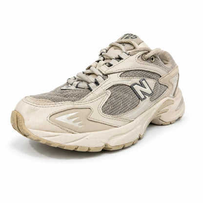 New Balance 725 White Silver Chunky Trainers