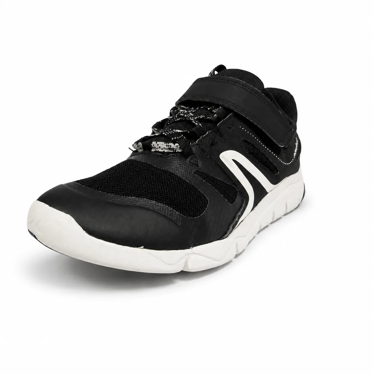 Newfeel Black Walking Sneakers – Decathlon Brand